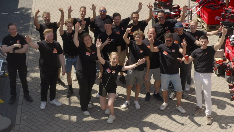 Image alt text-image